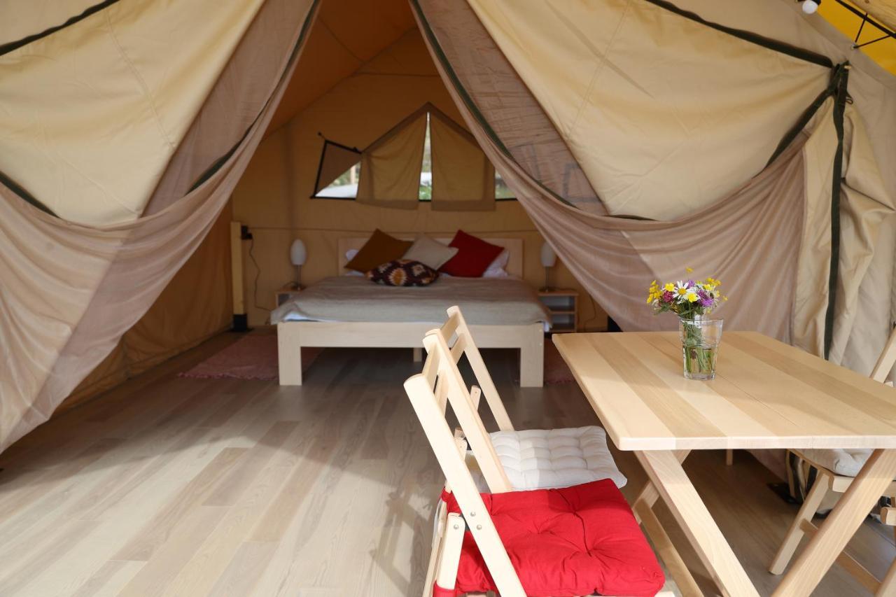 Bukovel Glamping Hotel Exterior foto
