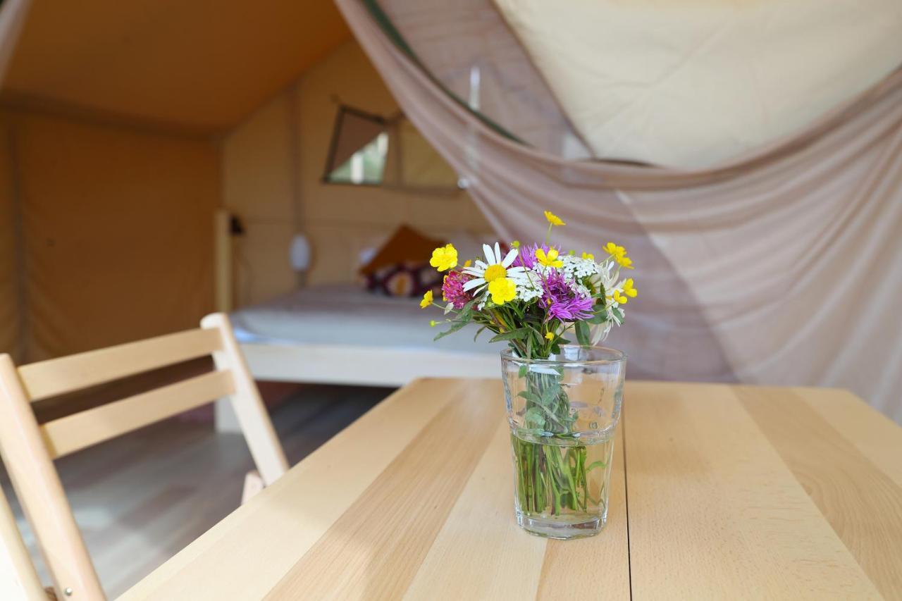 Bukovel Glamping Hotel Exterior foto